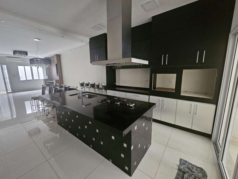 Casa à Venda no bairro Jardim Itamaraty em Jaú imagem 16