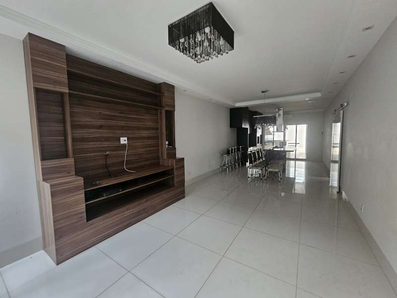 Casa à Venda no bairro Jardim Itamaraty em Jaú imagem 14