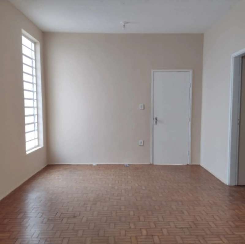 Casa à Venda no bairro CENTRO em Jaú imagem 6