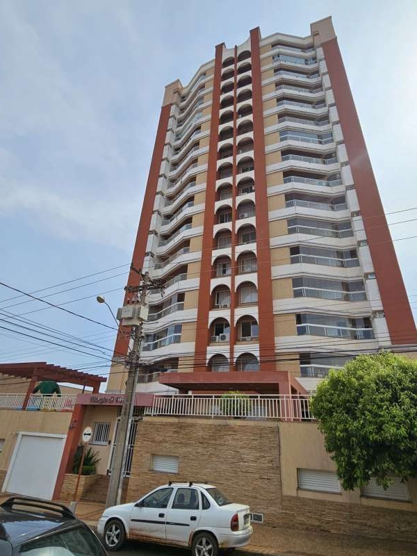 Apartamento à Venda no bairro CENTRO em Jaú imagem 0