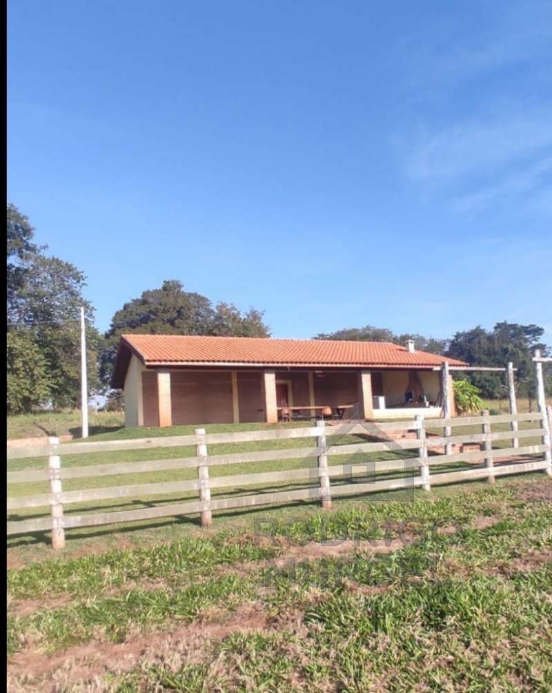 Chácara, Sítio ou Fazenda à Venda no bairro Estrada de terra em Itaju imagem 0