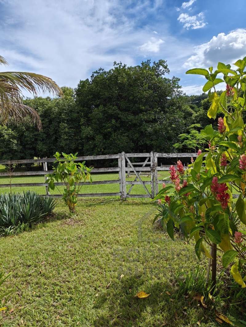 Casa à Venda no bairro Baixão da Serra em Mineiros do Tietê imagem 21