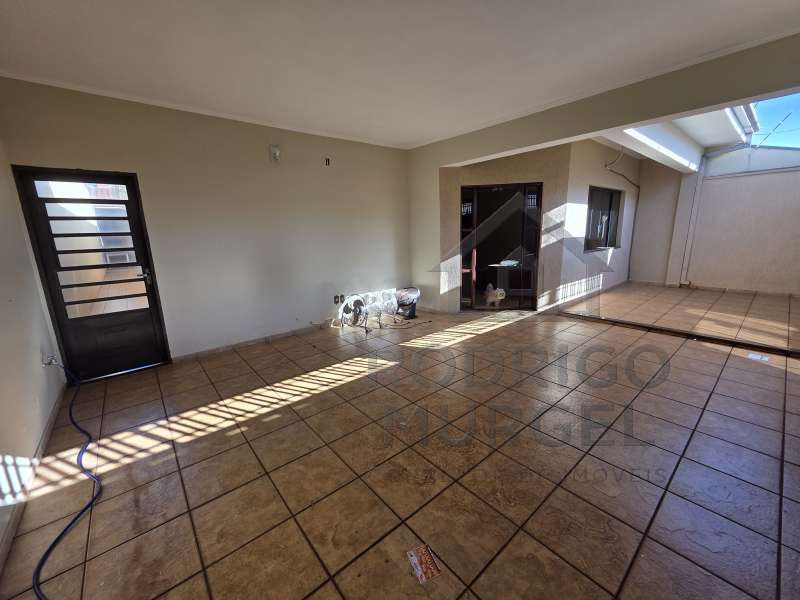 Casa à Venda no bairro Jardim Nova Jaú em Jaú imagem 6